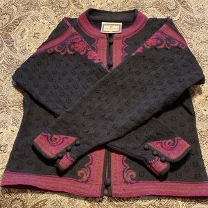 EUC Womens Dale of Norway wool cardigan sweater